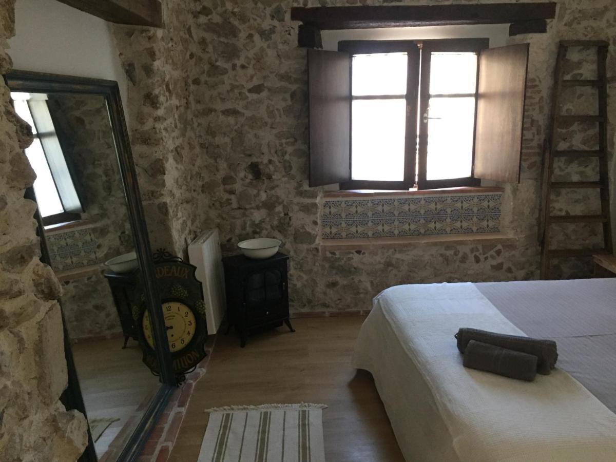 Alojamiento De Piedra Con Encanto Burgo Eksteriør billede